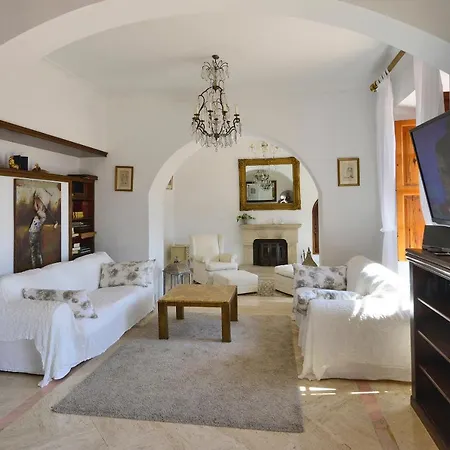 Villa Luxury For 16 People With Seaview, Pool And Bbq *
